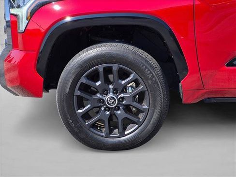 Used 2024 Toyota Tundra Platinum AWD/4WD image 9
