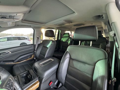 Used 2017 GMC Yukon XL Denali w/ Open Road Package image 15