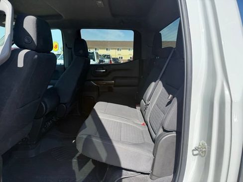 Used 2022 Chevrolet Silverado 1500 RST AWD/4WD image 34