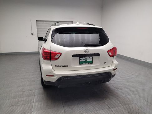 Used 2019 Nissan Pathfinder SL w/ Rock Creek Edition FWD image 6