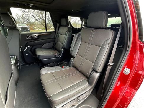 New 2026 Chevrolet Tahoe High Country image 10