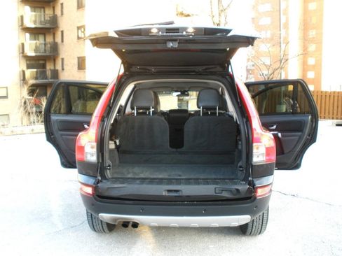 Used 2012 Volvo XC90 3.2 image 19