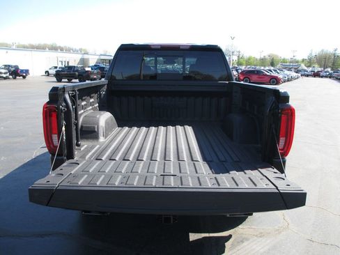 Used 2024 GMC Sierra 1500 SLT w/ SLT Premium Plus Package image 7