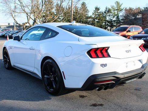 Used 2025 Ford Mustang GT image 34