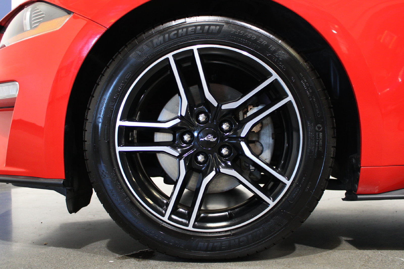 Used 2020 Ford Mustang Premium RWD image 13