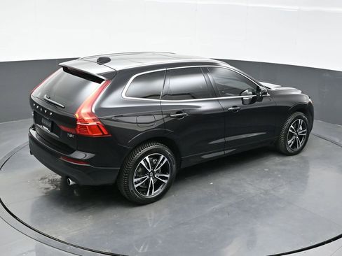 Used 2020 Volvo XC60 T8 Momentum image 36