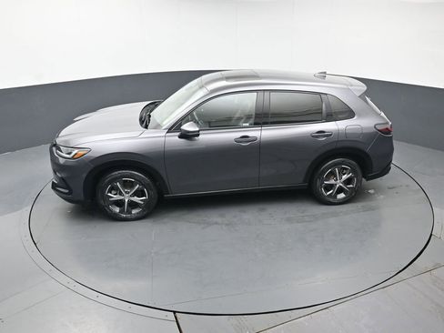 Certified 2023 Honda HR-V EX-L image 40