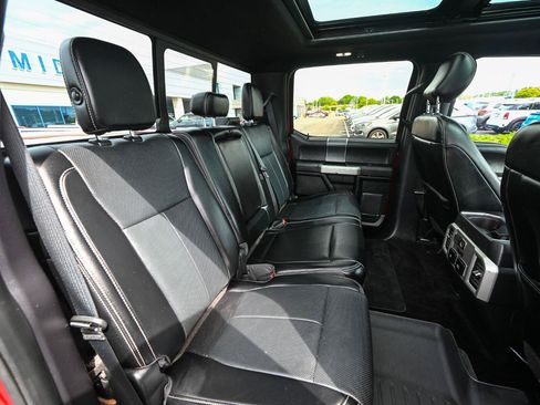Used 2018 Ford F150 Lariat w/ Equipment Group 502A Luxury AWD/4WD image 28