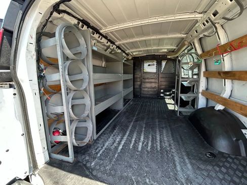 Used 2019 GMC Savana 2500 w/ Driver Convenience Package image 26