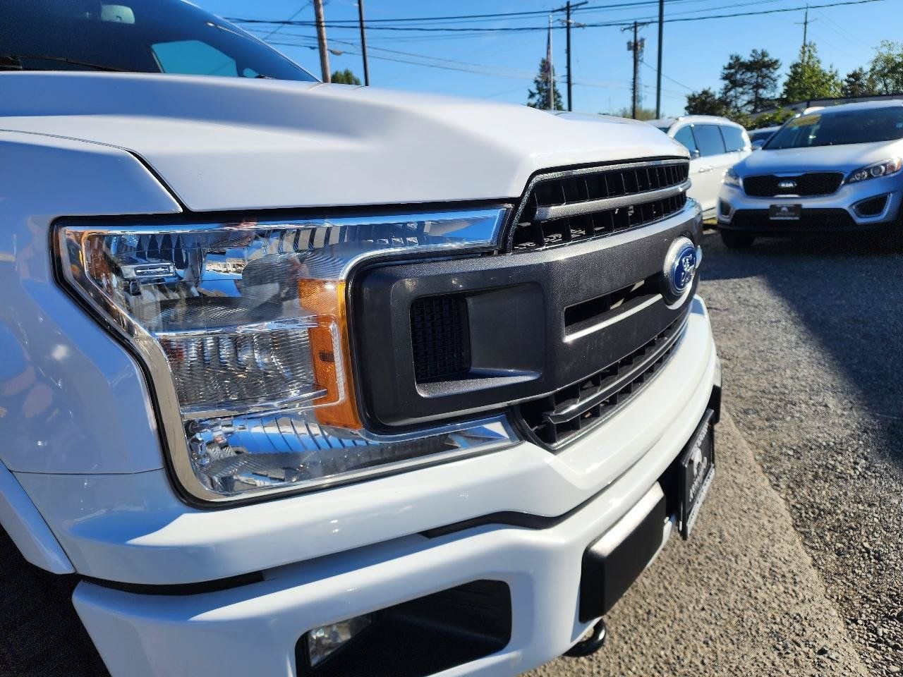 Used 2018 Ford F150 XLT w/ Equipment Group 302A Luxury AWD/4WD image 32