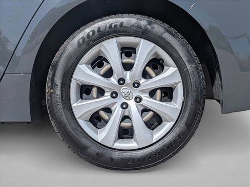 Used 2023 Toyota Corolla LE FWD image 23