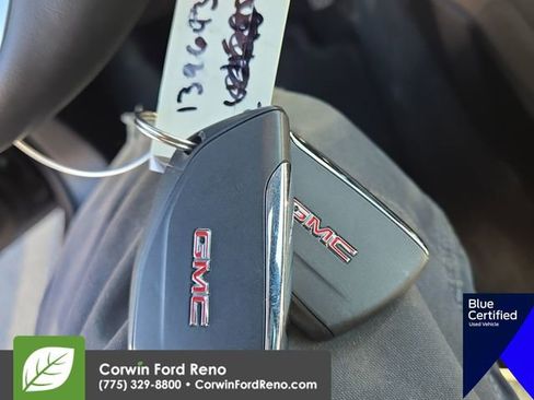 Used 2025 GMC Canyon Denali w/ LPO, Denali Black Edition image 10