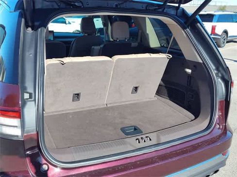 Used 2024 Lincoln Aviator AWD w/ Premium Package image 28