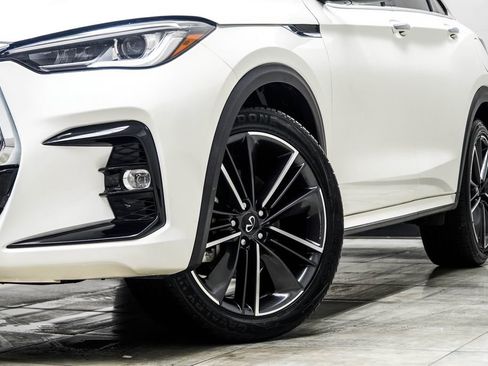 Used 2023 INFINITI QX55 Luxe w/ Cargo Package image 3