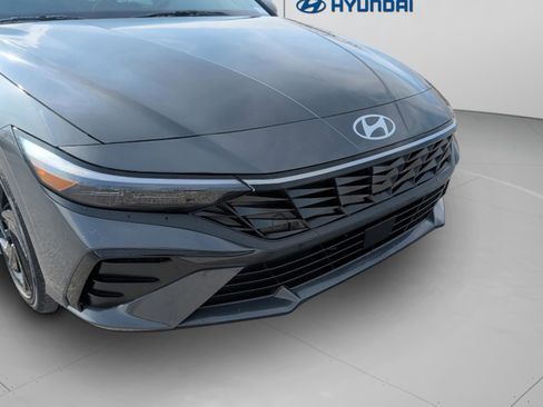 New 2026 Hyundai Elantra SEL Sport Premium image 11