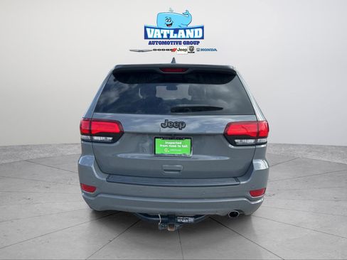 Certified 2020 Jeep Grand Cherokee Altitude image 4