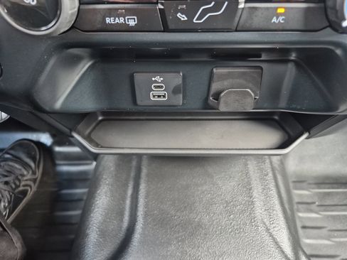 Used 2025 Ford F150 XL w/ Equipment Group 103A High image 28