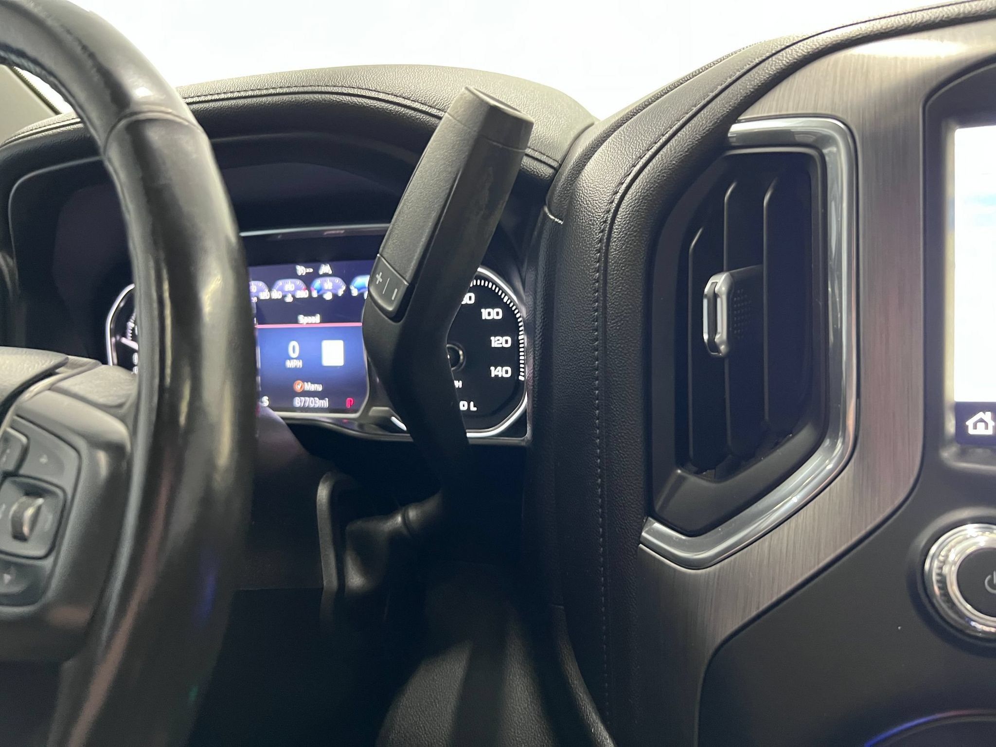 Used 2019 GMC Sierra 1500 Denali w/ Denali Ultimate Package AWD/4WD image 14