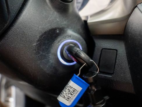 Used 2014 Toyota RAV4 LE image 20