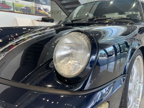 Used 1992 Porsche 911 Carrera image 8