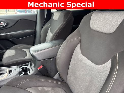 Used 2014 Jeep Cherokee Latitude image 26