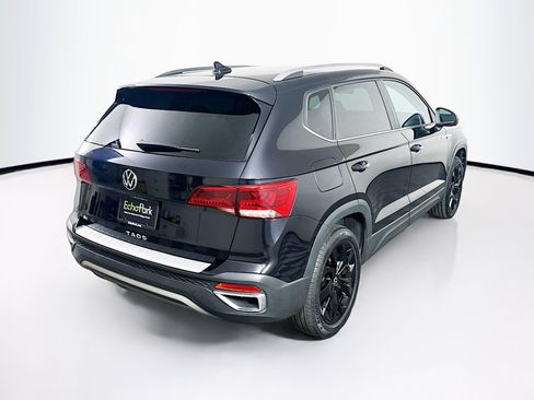Used 2023 Volkswagen Taos SE w/ Black Wheel Package FWD image 9