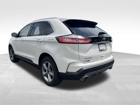 Used 2019 Ford Edge SEL w/ Equipment Group 201A AWD/4WD image 5