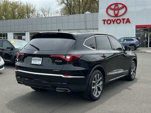 Used 2024 Acura MDX SH-AWD w/ Technology Package image 6
