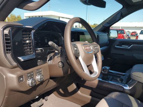 New 2026 GMC Sierra 1500 SLT w/ SLT Premium Plus Package image 16