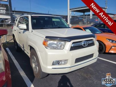 Used 2013 Toyota 4Runner SR5 w/ Premium Pkg w/3rd Row Seat