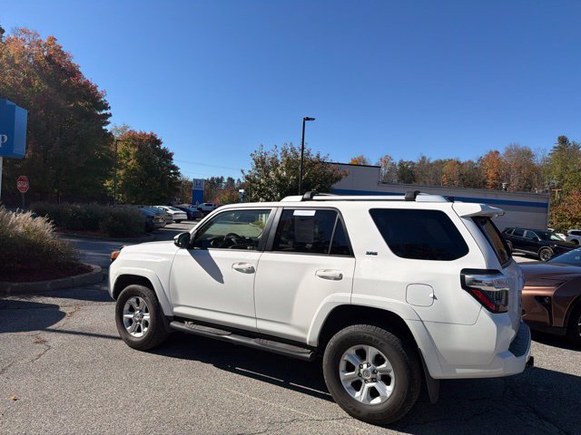 Used 2018 Toyota 4Runner SR5 Premium AWD/4WD image 6