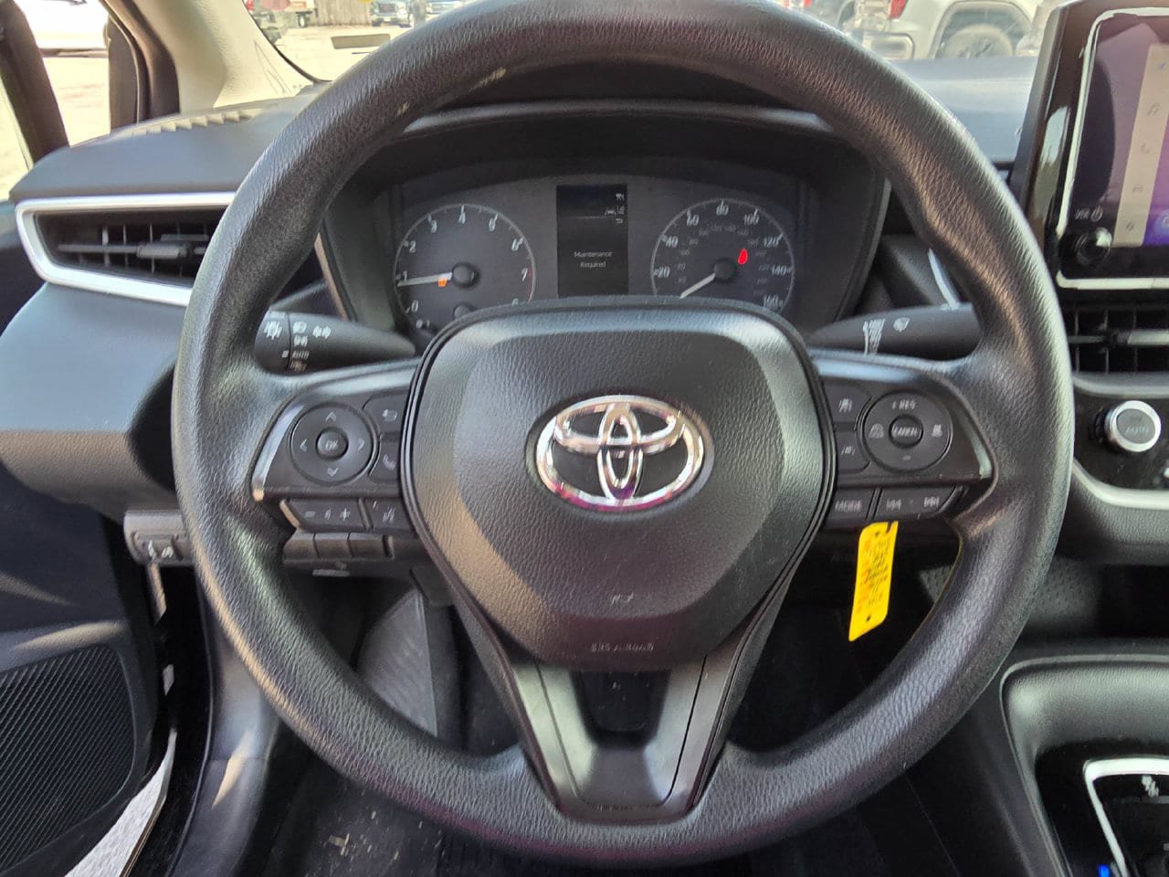 Used 2025 Toyota Corolla LE FWD image 12
