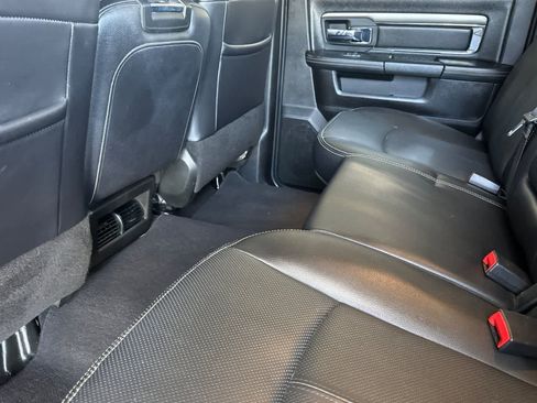 Used 2018 RAM 2500 Laramie w/ Sport Appearance Group AWD/4WD image 4