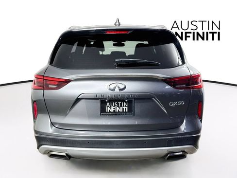 Certified 2020 INFINITI QX50 Luxe FWD image 8