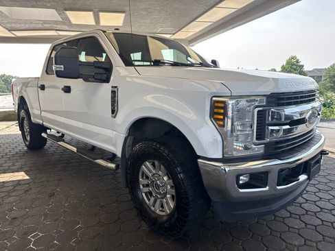 Used 2019 Ford F250 XLT w/ XLT Value Package AWD/4WD image 4