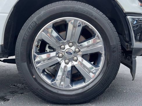 Used 2020 Ford F150 XLT w/ Equipment Group 302A Luxury RWD image 12