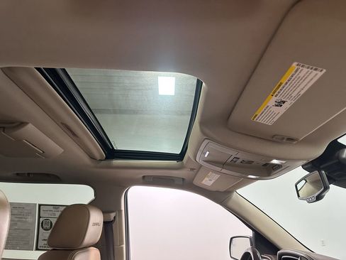 Used 2018 GMC Sierra 1500 Denali w/ Denali Ultimate Package image 88