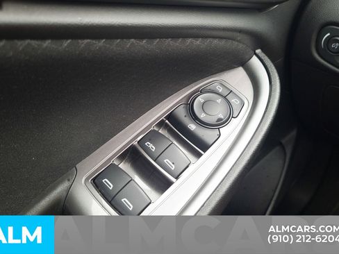 Used 2023 Chevrolet Malibu LT FWD image 36