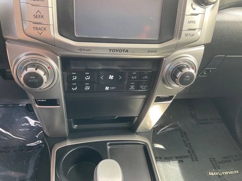 Used 2013 Toyota 4Runner Limited RWD image 19