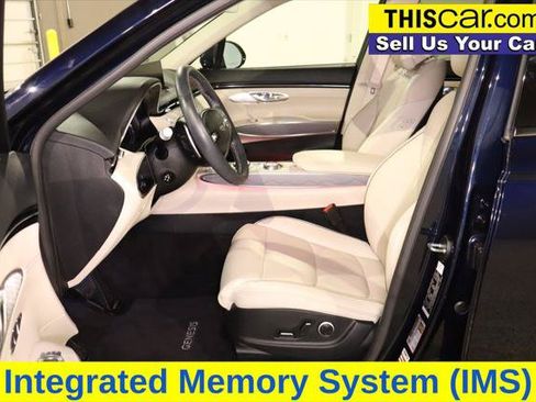 Used 2024 Genesis GV70 2.5T w/ Advanced Package AWD/4WD image 27