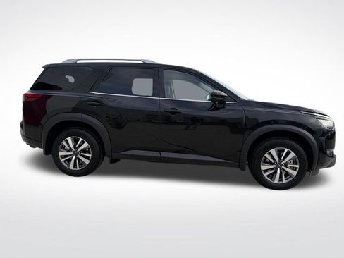 Certified 2024 Nissan Pathfinder SL AWD/4WD image 7