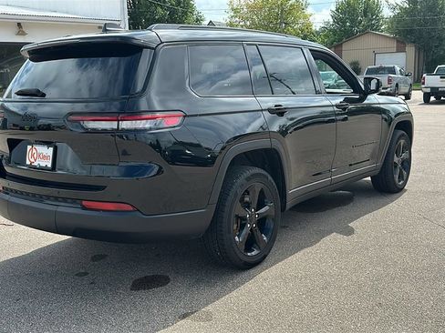 Used 2022 Jeep Grand Cherokee L Laredo AWD/4WD image 8