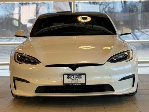 Used 2021 Tesla Model S Plaid image 2