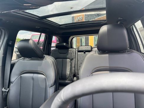 New 2026 Jeep Grand Cherokee Limited AWD/4WD image 4