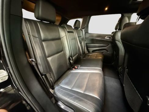 Used 2020 Jeep Grand Cherokee Limited AWD/4WD image 28