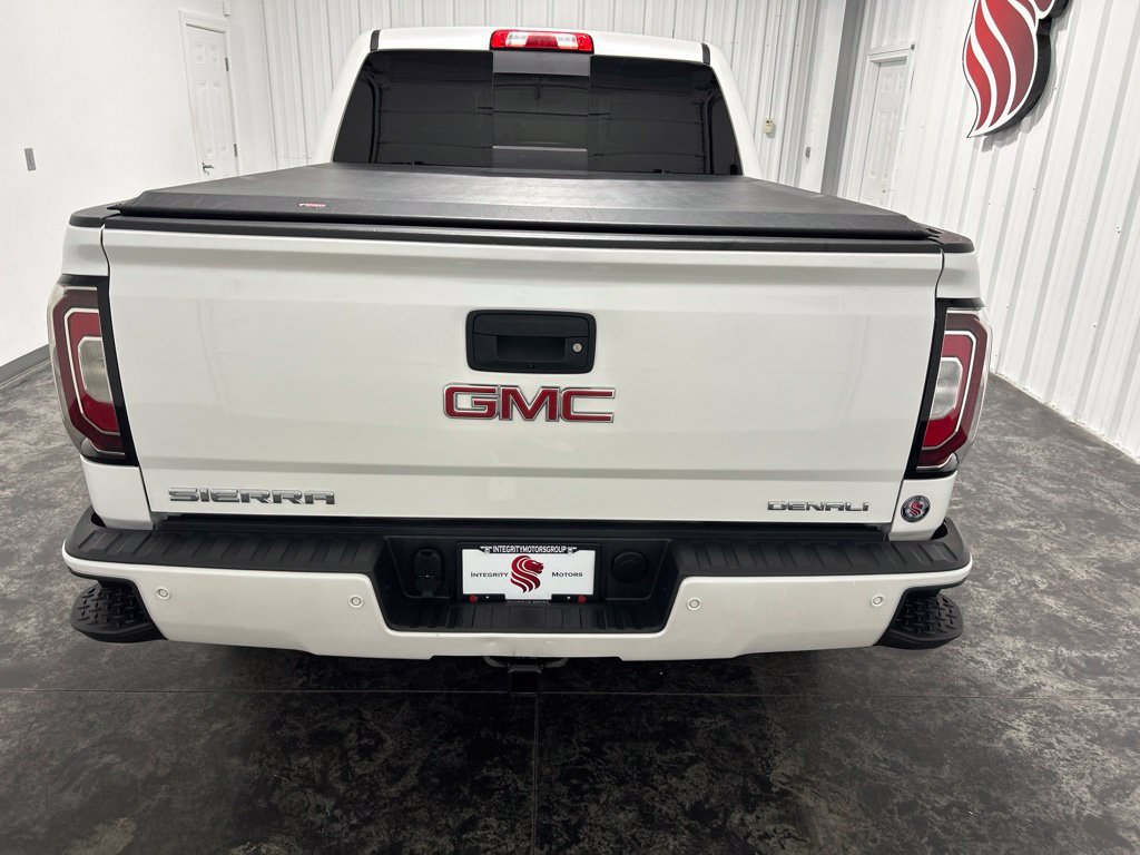Used 2018 GMC Sierra 1500 Denali w/ Denali Ultimate Package AWD/4WD image 3