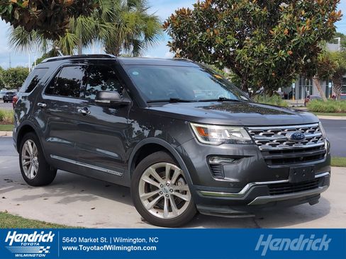 Used 2018 Ford Explorer Limited FWD image 1