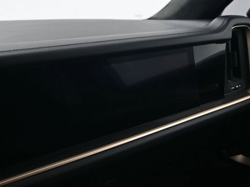 Certified 2024 Porsche Cayenne Turbo GT AWD/4WD image 21