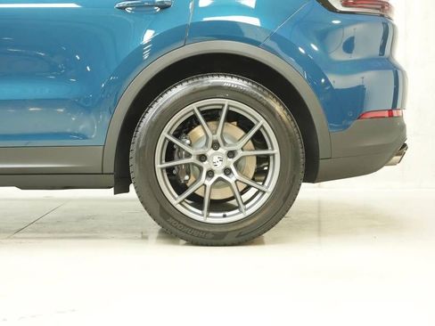 New 2026 Porsche Cayenne AWD/4WD image 42