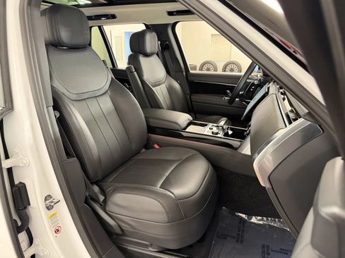 Used 2022 Land Rover Range Rover SE AWD/4WD image 49